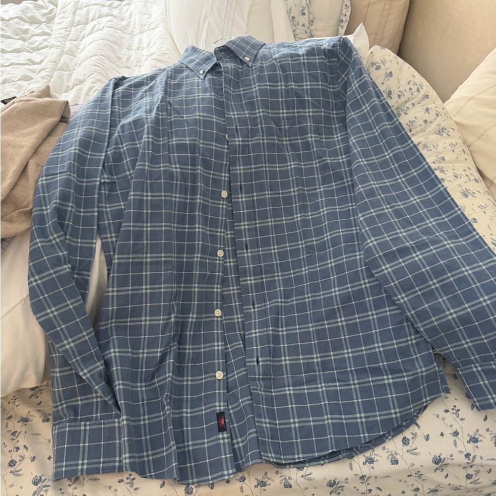 Faherty Blue Striped Button Down. Super Stylish. … - image 2